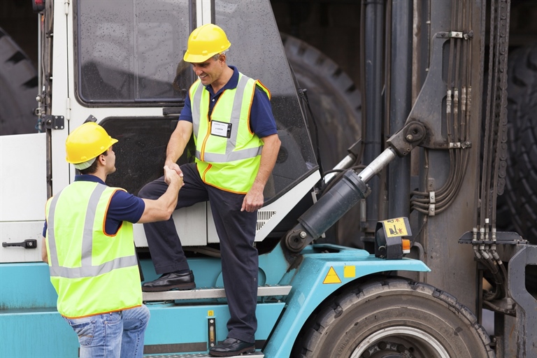 RAGGIUNTO L'ACCORDO NEL SETTORE LOGISTICA, TRASPORTO MERCI E SPEDIZIONI 