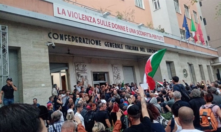 Attacchi alle sedi della CGIL di Roma: solidarietà dell’Alleanza delle Cooperative