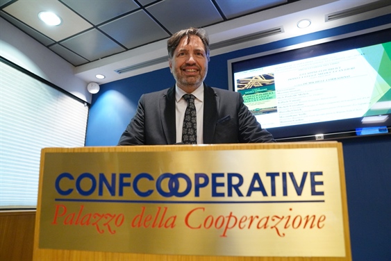 Energia: Stronati, imprese allo stremo, tagli cuneo fiscale per...